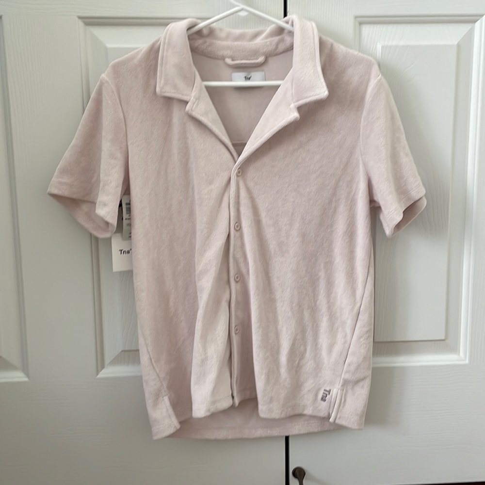 BRAND NEW Aritzia button up terrycloth shirt